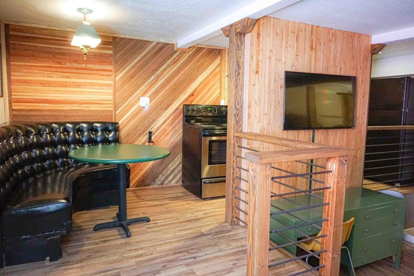 Bear Cave- Pet Friendly Suite In Shaver Lake Zewnętrze zdjęcie