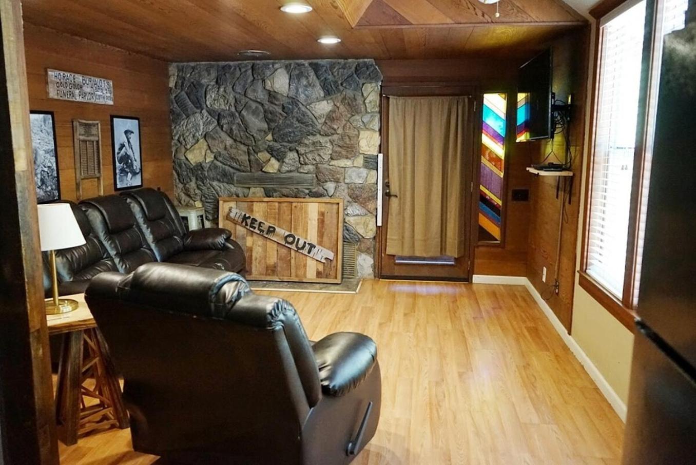 Bear Cave- Pet Friendly Suite In Shaver Lake Zewnętrze zdjęcie