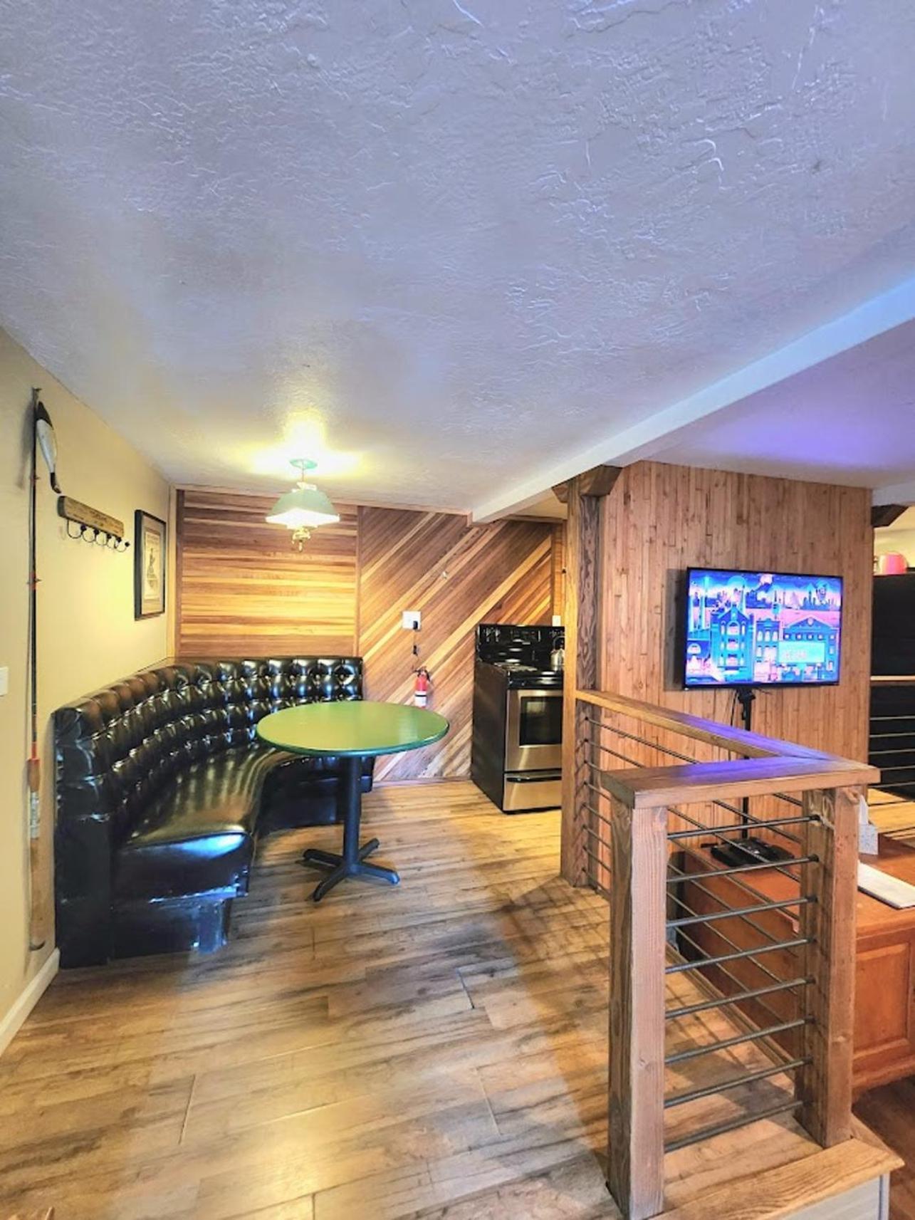 Bear Cave- Pet Friendly Suite In Shaver Lake Zewnętrze zdjęcie